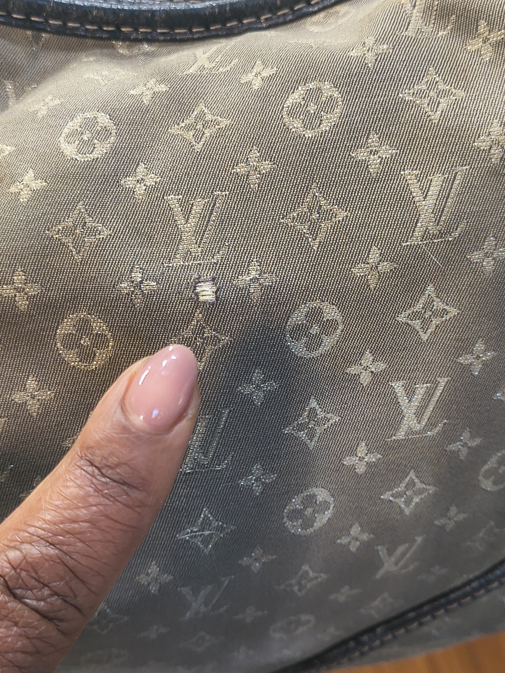 Louis Vuitton Denim Monogram Canvas Shoulder Bag - Picture 7 of 13